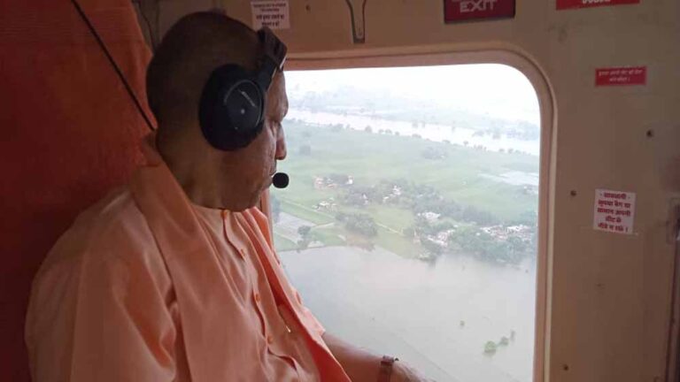 सीएम का निर्देश, बाढ़ प्रभावित लोगों को न होने पाए किसी भी प्रकार की असुविधा