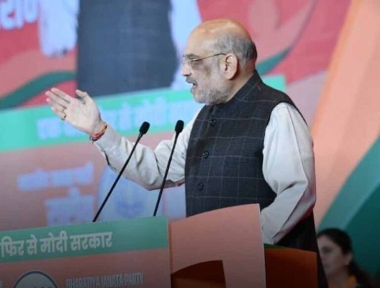 परिवारवाद पर अमित शाह की तीखी टिप्पणी, स्टालिन और सोनिया गांधी घिरे