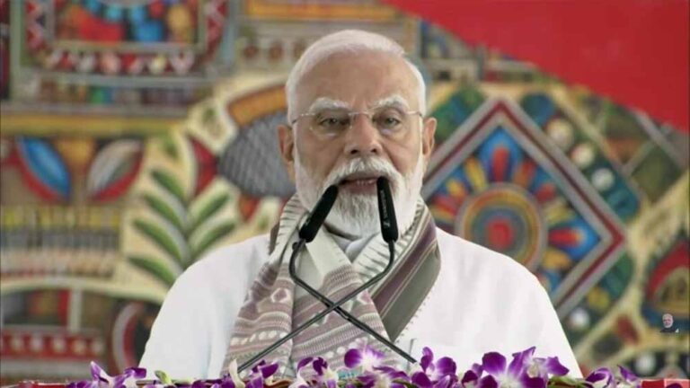 जेल जाने पर क्लर्क की नौकरी जाती है, पीएम पर क्यों नहीं लागू? मोदी का विधेयक पर बयान