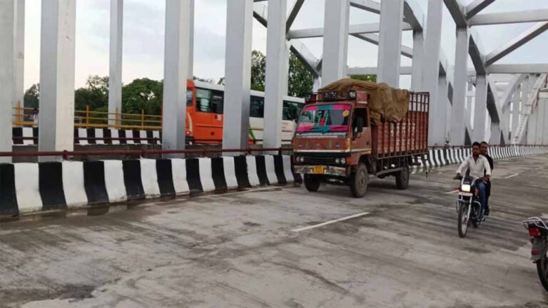 हनुमानगंज बाईपास खुला, अब वाराणसी-लखनऊ हाईवे पर नहीं फंसेगा ट्रैफिक हनुमानगंज बाईपास खुला, अब वाराणसी-लखनऊ हाईवे पर नहीं फंसेगा ट्रैफिक