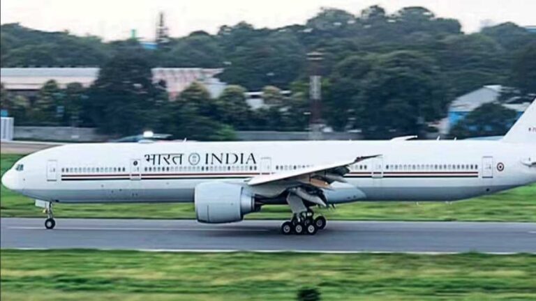 धार दौरे की तैयारियां तेज़, पीएम मोदी का ‘भारत-1’ विमान इंदौर में लैंड