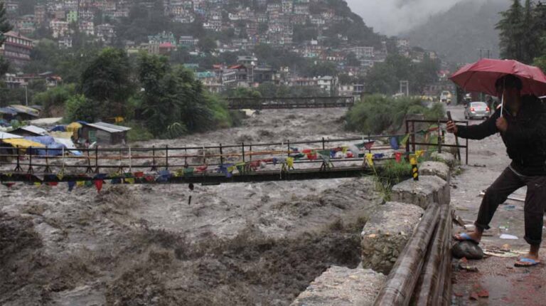 अगस्त में हिमाचल में 68% ज्यादा बारिश, पंजाब तक प्रभावित, संपत्ति का भारी नुकसान