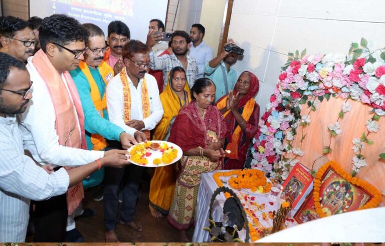 श्रद्धालुओं के सपनों को साकार कर रही है मुख्यमंत्री तीर्थ दर्शन योजना: वित्त मंत्री ओ.पी. चौधरी