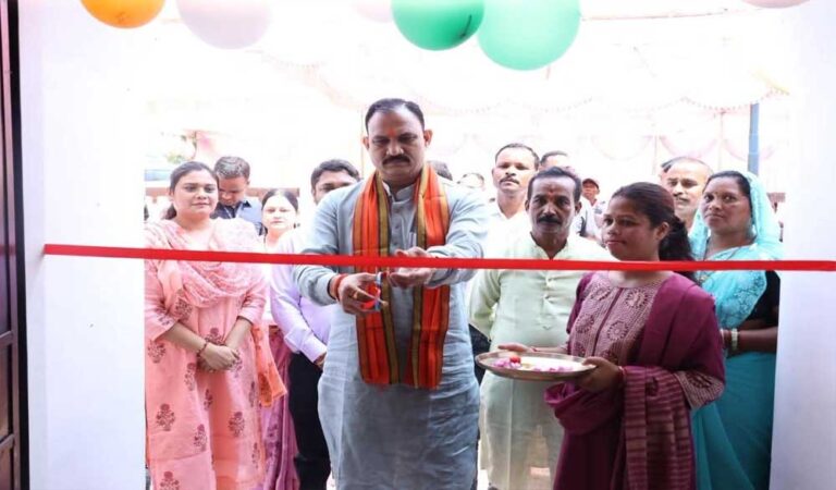 महिलाओं के सशक्तिकरण का माध्यम बनेगा महतारी सदन : श्याम बिहारी जायसवाल