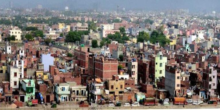 भोपाल की अवैध कॉलोनियों पर प्रशासन की सुस्ती, बिना अनुमति फल-फूल रही 250 बस्तियां भोपाल की अवैध कॉलोनियों पर प्रशासन की सुस्ती, बिना अनुमति फल-फूल रही 250 बस्तियां