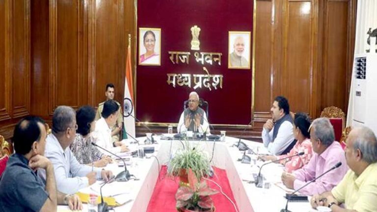 राज्यपाल पटेल ने गरीब, वंचितों के आवास निर्माण में समृद्ध वर्ग से सहयोग का किया आव्हान