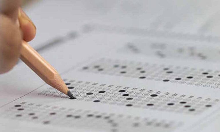 प्रदेश में बुनियादी साक्षरता मूल्यांकन परीक्षा में 17 लाख से अधिक परीक्षार्थी हुए शामिल