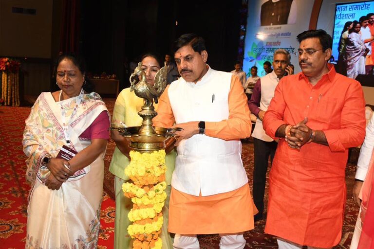 हमारे नगर-निगम अब मेट्रोपॉलिटन सिटी बनने की ओर अग्रसर: मुख्यमंत्री डॉ. यादव हमारे नगर-निगम अब मेट्रोपॉलिटन सिटी बनने की ओर अग्रसर: मुख्यमंत्री डॉ. यादव