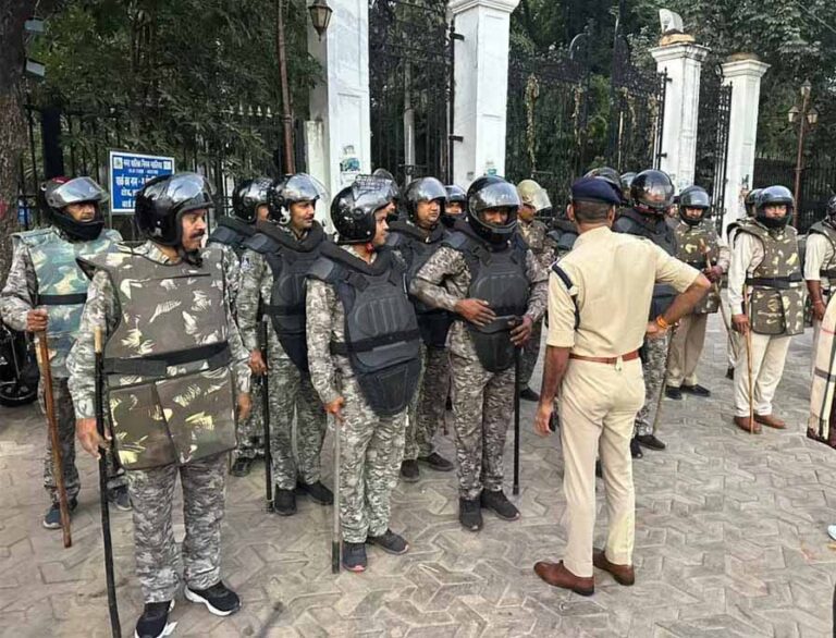 अंबेडकर प्रतिमा विवाद के बीच ग्वालियर में हाई अलर्ट, हर मोड़ पर चौकसी