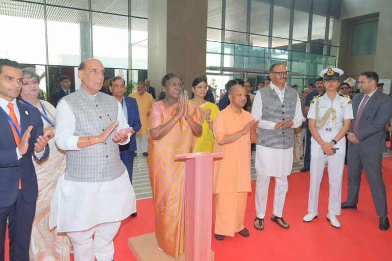 राष्ट्रपति द्रौपदी मुर्मु ने गाजियाबाद में यशोदा मेडिसिटी का किया उद्घाटन राष्ट्रपति द्रौपदी मुर्मु ने गाजियाबाद में यशोदा मेडिसिटी का किया उद्घाटन