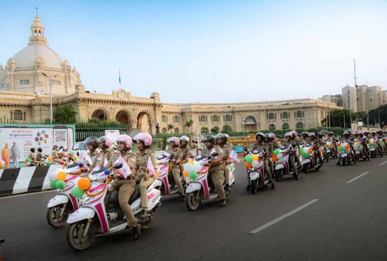 मिशन शक्ति 5.0:  सीएम योगी के निर्देश पर प्रदेश भर में मिशन शक्ति 5.0 के तहत यूपी पुलिस ने चलाया विशेष अभियान