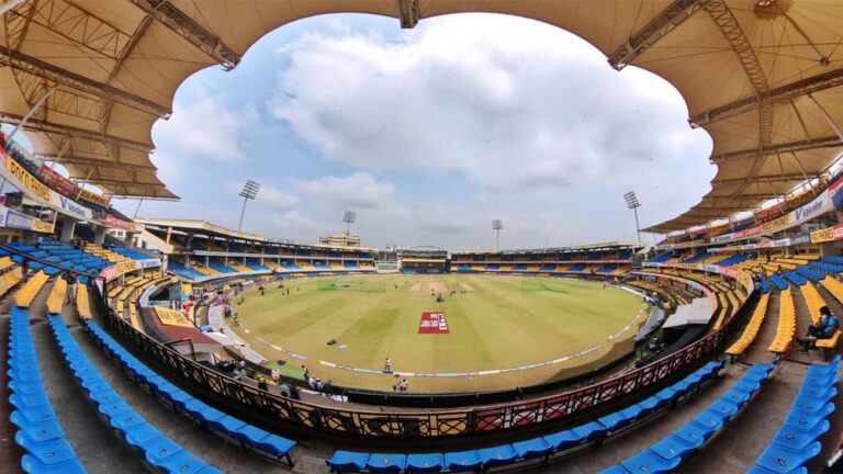 होलकर स्टेडियम, इंदौर में आज वुमेंस वर्ल्ड कप का मैच—साउथ अफ्रीका vs न्यूजीलैंड, जानिए प्रवेश प्रक्रिया होलकर स्टेडियम, इंदौर में आज वुमेंस वर्ल्ड कप का मैच—साउथ अफ्रीका vs न्यूजीलैंड, जानिए प्रवेश प्रक्रिया