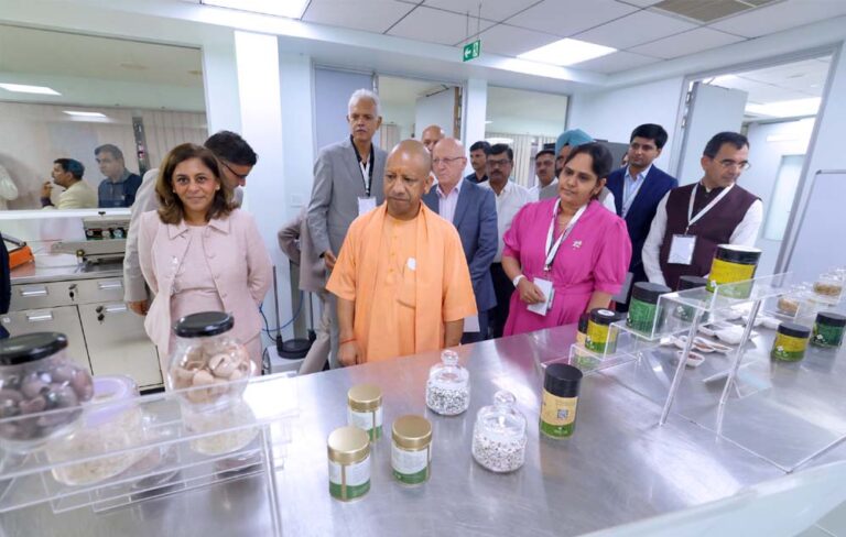 वाराणसी में आयोजित डायरेक्ट सीडेड राइस कॉन्क्लेव में बोले मुख्यमंत्री