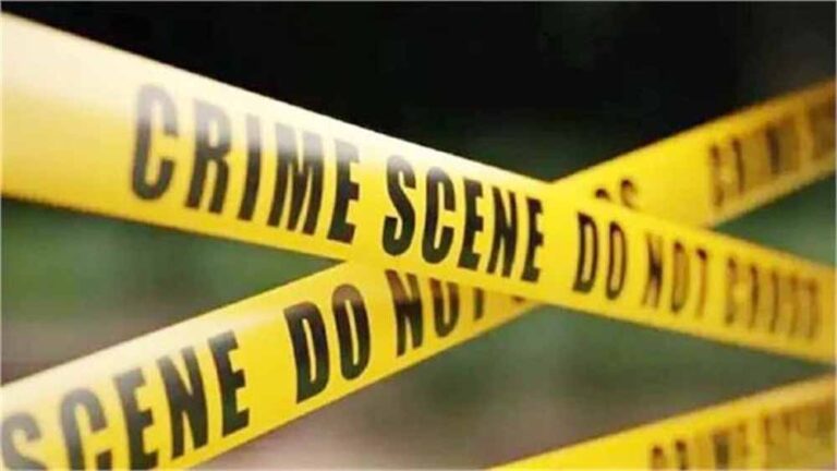 करवा चौथ की शाम दुख में बदली, पति की प्रतीक्षा में पत्नी को मिली मौत की खबर करवा चौथ की शाम दुख में बदली, पति की प्रतीक्षा में पत्नी को मिली मौत की खबर