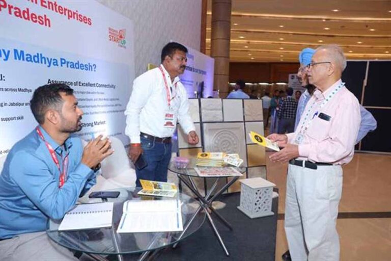 एमएसएमई फॉर भारत सम्मेलन: मध्यप्रदेश का एमएसएमई पंडाल बना सभी के आकर्षण का केन्द्र एमएसएमई फॉर भारत सम्मेलन: मध्यप्रदेश का एमएसएमई पंडाल बना सभी के आकर्षण का केन्द्र