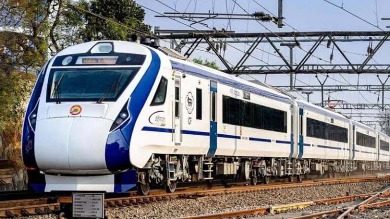 वंदेभारत फिर पटरी पर — इस बार 16 कोचों की पूरी ताकत के साथ दौड़ेगी