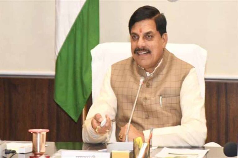 रीवा-दिल्ली विमान सेवा से विंध्य क्षेत्र में खुलेंगे विकास के नए द्वार  : मुख्यमंत्री डॉ. यादव