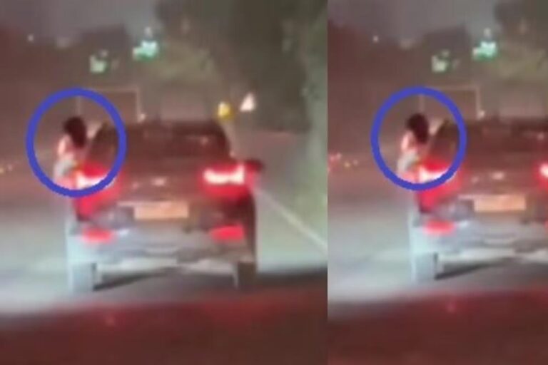 लड़की ने चलती कार में किया शर्मनाक प्रदर्शन, सड़क पर बिना कपड़ों के सफर का वीडियो वायरल लड़की ने चलती कार में किया शर्मनाक प्रदर्शन, सड़क पर बिना कपड़ों के सफर का वीडियो वायरल