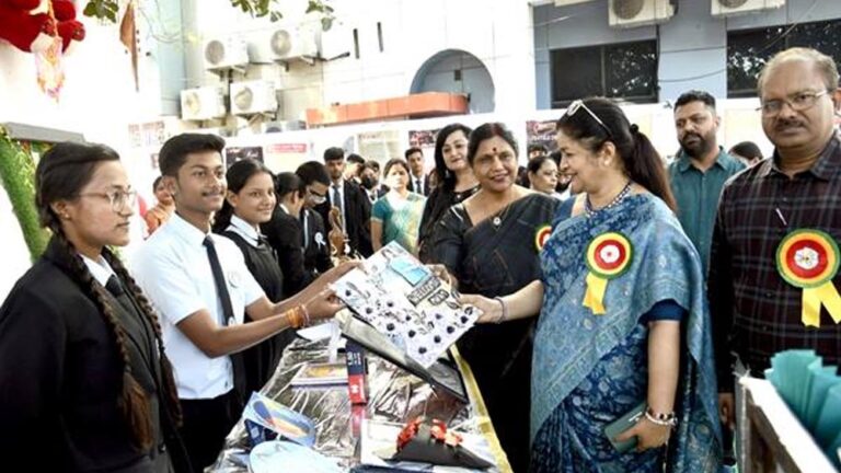 नई शिक्षा नीति के उद्देश्यों की पूर्ति में सहायक बनेगी करियर एक्ज़ीबिशन-कम-कॉन्फ्रेंस