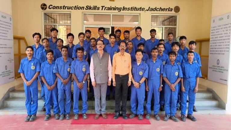 बालाघाट में पुलिस का एकल सुविधा केन्द्र बना बदलाव का माध्यम, नक्सल प्रभावित क्षेत्र लाभान्वित