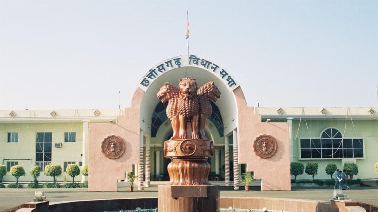 छत्तीसगढ़ विधानसभा का विशेष सत्र: 18 नवंबर को क्या होगा और नए भवन में शिफ्टिंग के नियम क्या हैं?