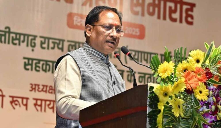 CM साय का संदेश: लघु वनोपज से वनवासियों के सर्वांगीण विकास के लिए सरकार प्रतिबद्ध