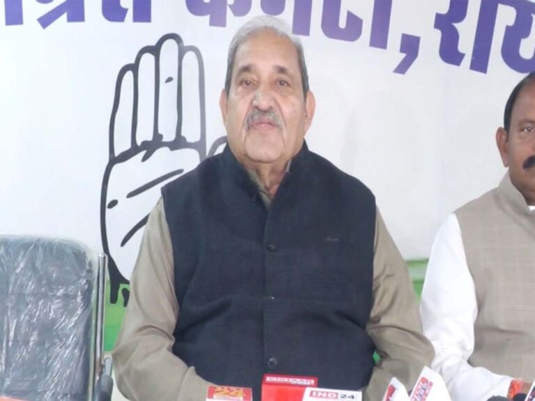 जमीन गाइडलाइन बढ़ाने के फैसले पर कांग्रेस बरसी, धनेंद्र साहू ने कहा—सरकार कर रही है उपभोक्ताओं की लूट जमीन गाइडलाइन बढ़ाने के फैसले पर कांग्रेस बरसी, धनेंद्र साहू ने कहा—सरकार कर रही है उपभोक्ताओं की लूट