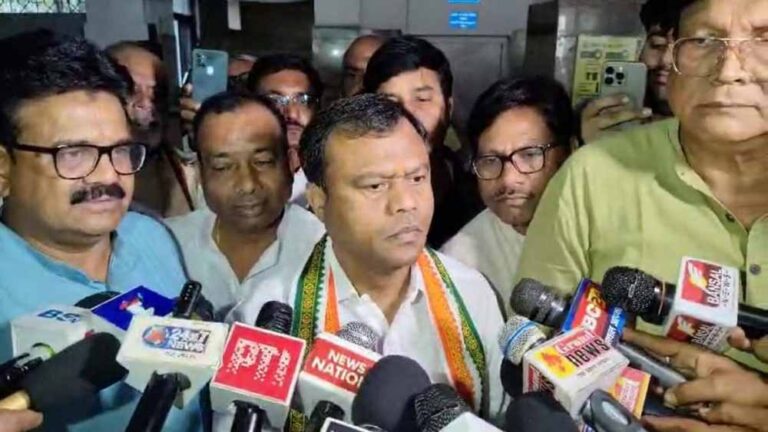 PCC अध्यक्ष बैज ने अस्पताल में घायलों से की मुलाकात, रेल हादसे पर जताया गहरा दुख