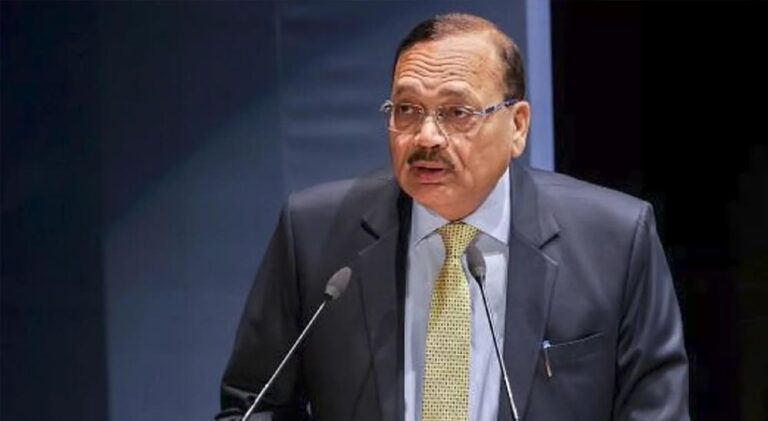 जस्टिस सूर्यकांत का शपथ ग्रहण होगा ऐतिहासिक, अंतरराष्ट्रीय जज करेंगे समारोह में भाग जस्टिस सूर्यकांत का शपथ ग्रहण होगा ऐतिहासिक, अंतरराष्ट्रीय जज करेंगे समारोह में भाग