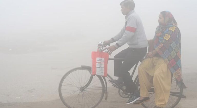 भोपाल, इंदौर और जबलपुर में कोहरे ने घेरा, दृश्यता सिर्फ 1 किलोमीटर तक सीमित