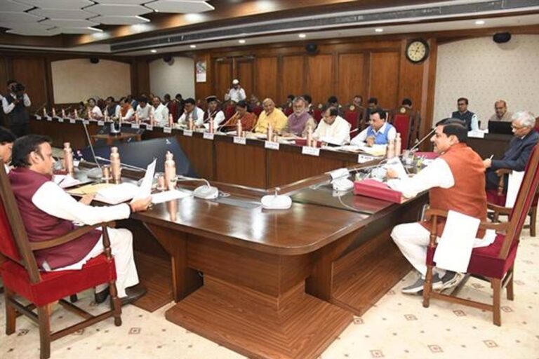 दिवंगत निरीक्षक शर्मा के परिवार को 1 करोड़ रुपये की आर्थिक सहायता मंजूर