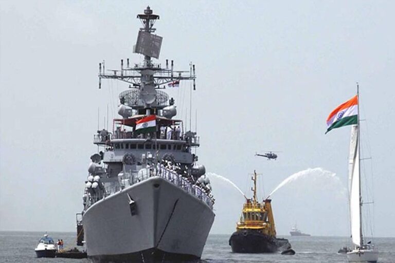 रक्षा मंत्री राजनाथ सिंह बोले—नौसेना के जहाज पूरी तरह भारतीय शिपयार्ड्स में तैयार