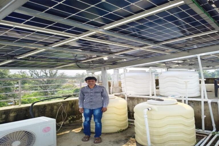 पीएम योजना से बैकुंठपुर की शीतल गुप्ता का घर हुआ रोशन, बिजली बिलों से मिली राहत