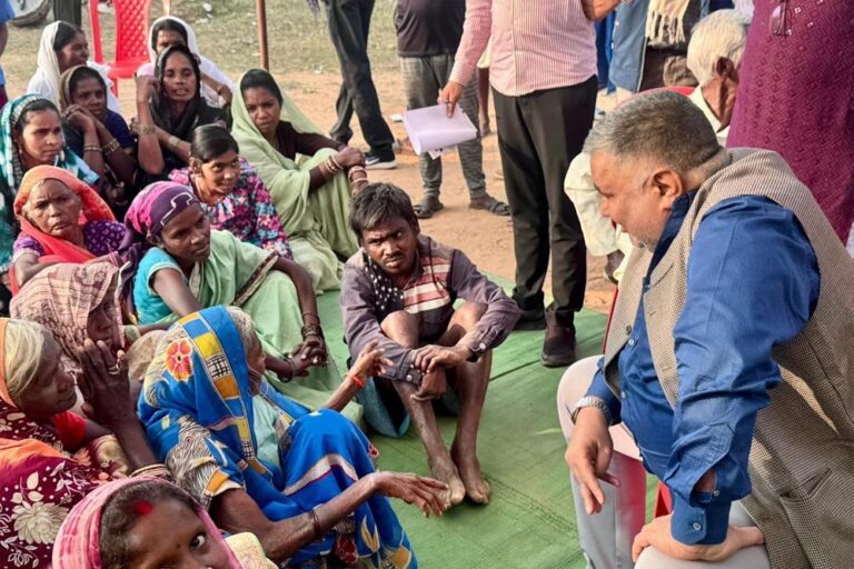 रायपुर : जनता की समस्याओं का समय पर प्रभावी समाधान सरकार की सर्वाेच्च प्राथमिकता: मंत्री श्री अग्रवाल