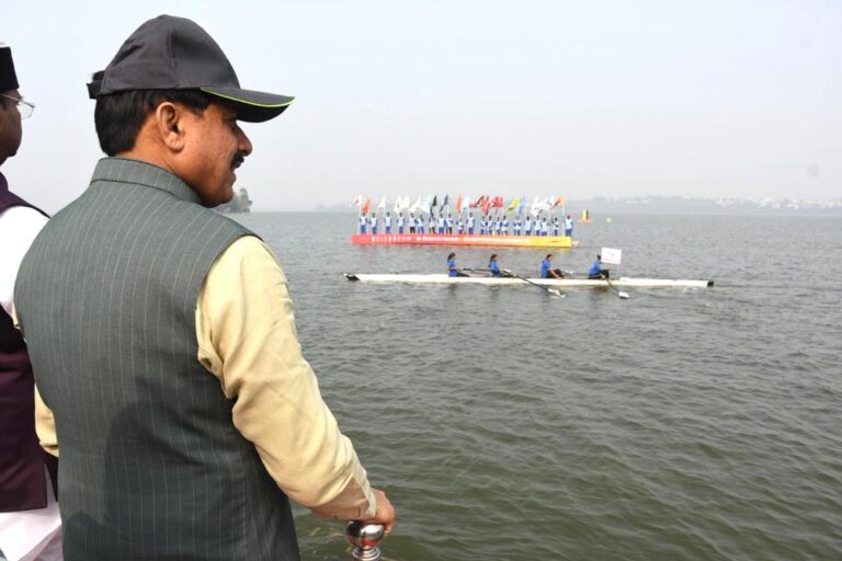 भोपाल में खेल को बढ़ावा: CM मोहन यादव ने रोइंग चैंपियनशिप का उद्घाटन किया, कहा सरकार दे रही प्रोत्साहन