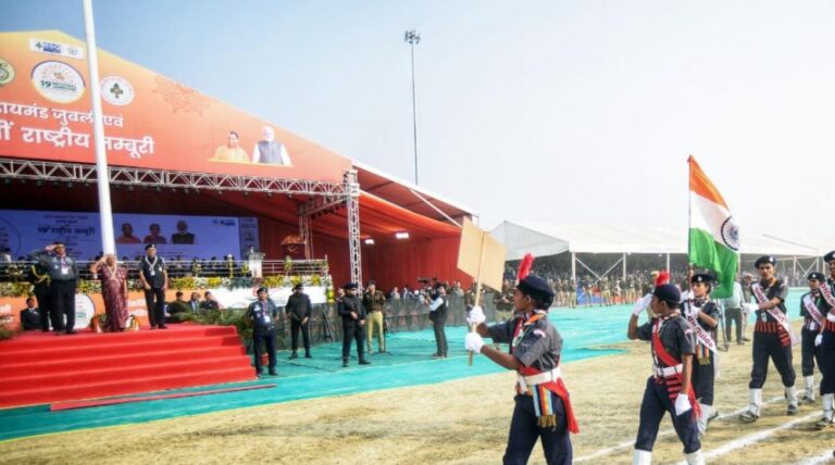 लखनऊ में 19वीं जम्बूरी के फिनाले में पहुंचे विदेशी प्रतिभागी, शहर की संस्कृति का लिया आनंद