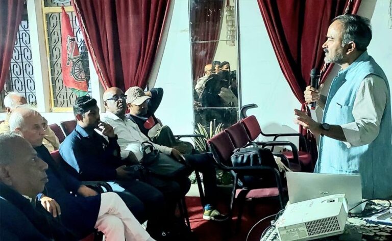 विनीत तिवारी की फ़लस्तीन यात्रा, कहा— इंसानियत के नाम पर हमेशा फ़लस्तीन के साथ खड़ा रहना चाहिए