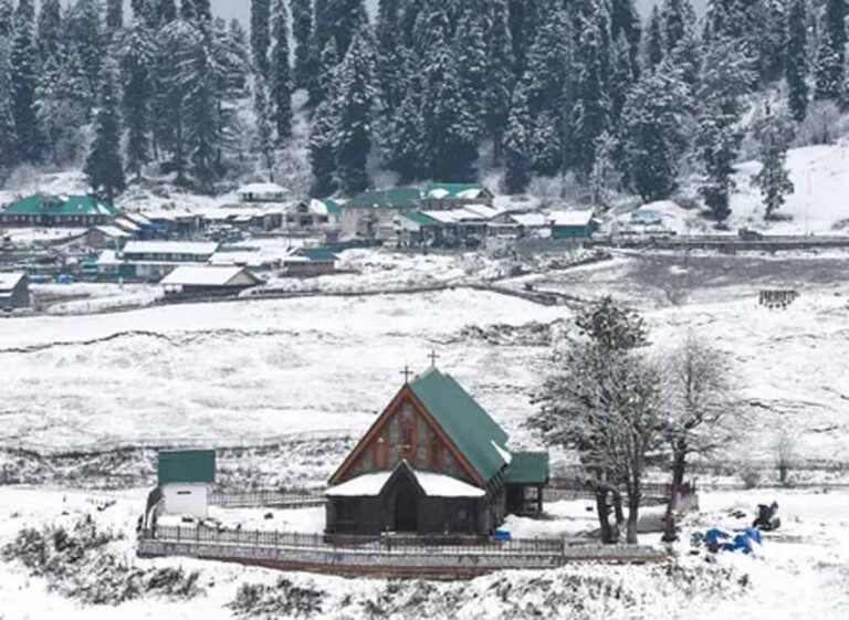 ठंड का प्रकोप तेज़: कई राज्यों में अगले 48 घंटे शीतलहर की चेतावनी