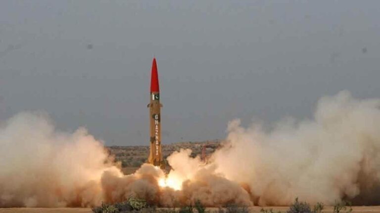 ट्रंप ने बताया बड़ा राज, पाकिस्तान कर रहा परमाणु परीक्षण