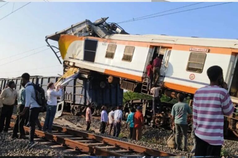 रेल हादसा बिलासपुर: कोरबा पैसेंजर और मालगाड़ी में टक्कर, 6 यात्रियों की मौत, बचाव कार्य जारी