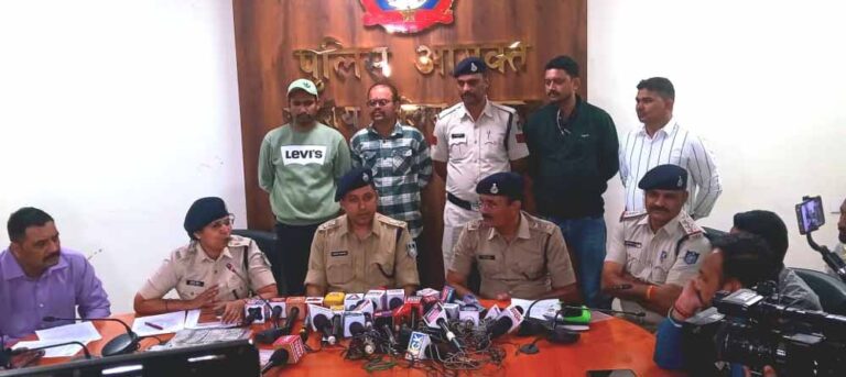 थाना कोहेफिजा पुलिस ने किया शातिर नकबजन को गिरफ्तार