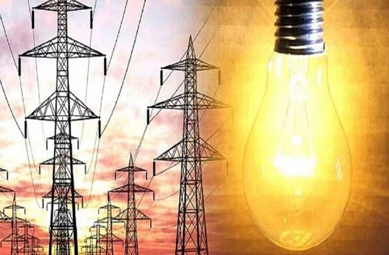अगले महीने से 27 हजार उपभोक्ताओं की बिजली होगी बंद, जानें क्यों कार्रवाई में आई तेजी अगले महीने से 27 हजार उपभोक्ताओं की बिजली होगी बंद, जानें क्यों कार्रवाई में आई तेजी