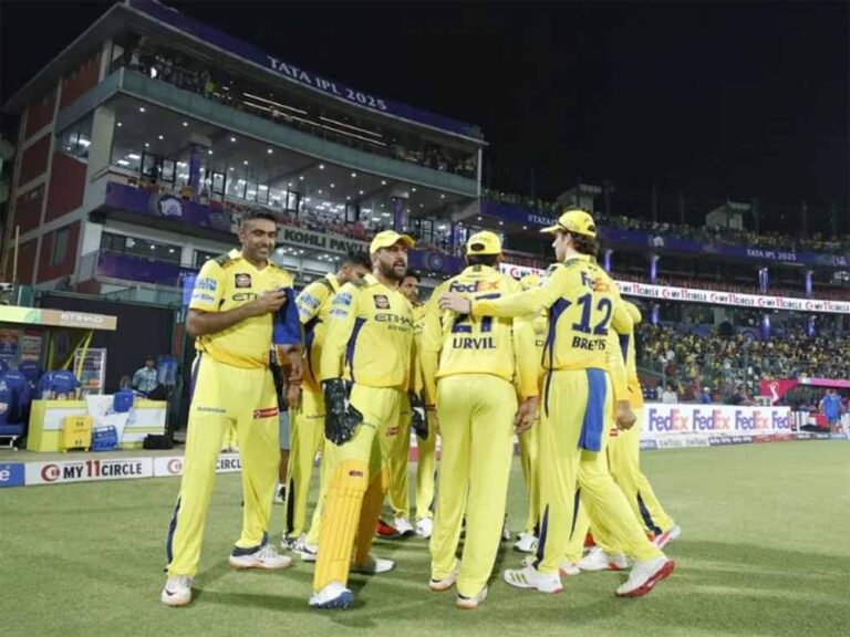IPL Auction: 30 करोड़ की पर्स लेकर उतरेगी CSK, बड़े नाम हो सकते हैं रिलीज