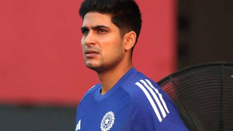 भारतीय टीम को मिली राहत: गिल फिट, गुवाहाटी मैच में रहेंगे टीम के साथ भारतीय टीम को मिली राहत: गिल फिट, गुवाहाटी मैच में रहेंगे टीम के साथ