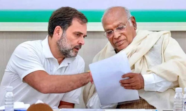 चुनाव से पहले कांग्रेस सख्त: 43 दिग्गजों को नोटिस, तीन दिन में सफाई देनी होगी चुनाव से पहले कांग्रेस सख्त: 43 दिग्गजों को नोटिस, तीन दिन में सफाई देनी होगी