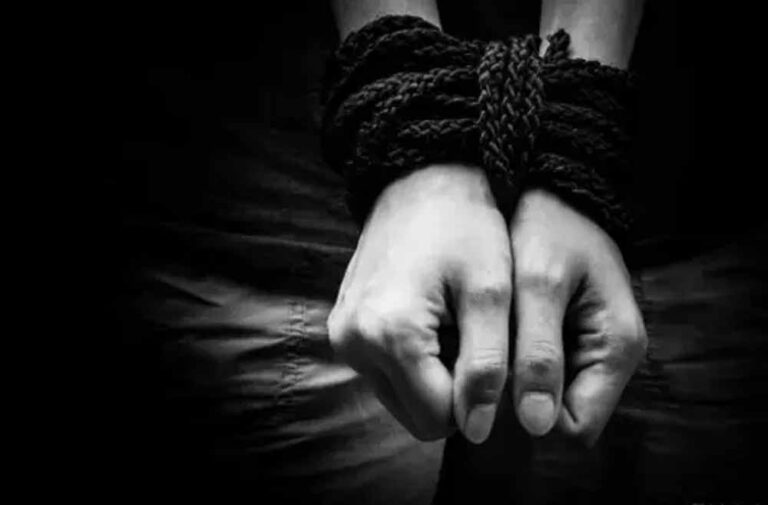 भारत से अमेरिका तक फैला मानव तस्करी नेटवर्क! विक्रांत-इंदु दंपति पर गिरी गाज