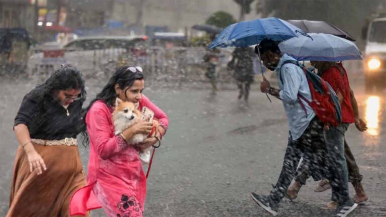 IMD अलर्ट: नवंबर में गिरेगी झमाझम बारिश, दिन रहेंगे ठंडे लेकिन रातें रहेंगी गर्म