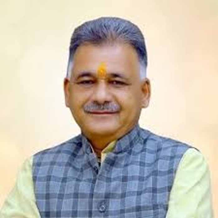 भावी वैद्यों में मानवीय दृष्टिकोण स्थापित करने का कार्य करें प्राध्यापक भावी वैद्यों में मानवीय दृष्टिकोण स्थापित करने का कार्य करें प्राध्यापक