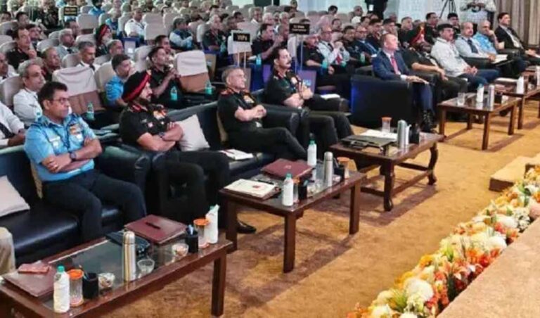 2035 War Policy पर मध्यप्रदेश में बड़ा बैठक: सेना के शीर्ष दिग्गज होंगे शामिल 2035 War Policy पर मध्यप्रदेश में बड़ा बैठक: सेना के शीर्ष दिग्गज होंगे शामिल