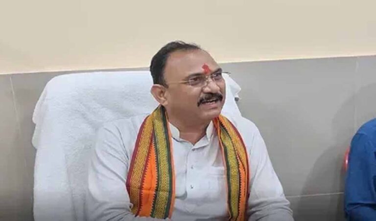 सरकारी अस्पतालों में घटिया दवाइयों का मामला: मंत्री जायसवाल ने दिए जांच के आदेश